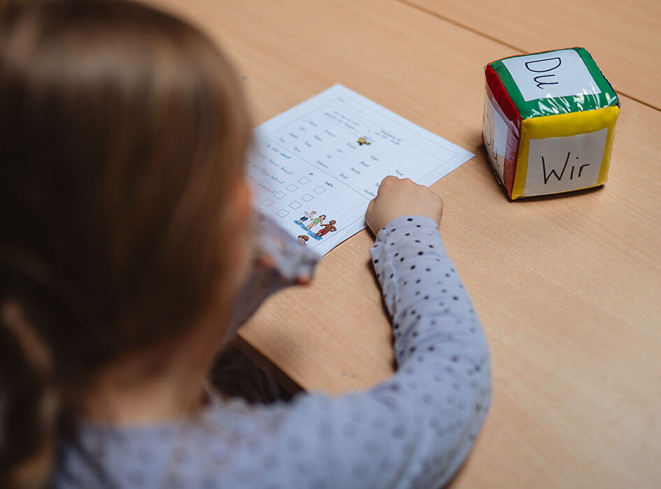 Blauer Bubble für Teaser im Hintergrund in klein