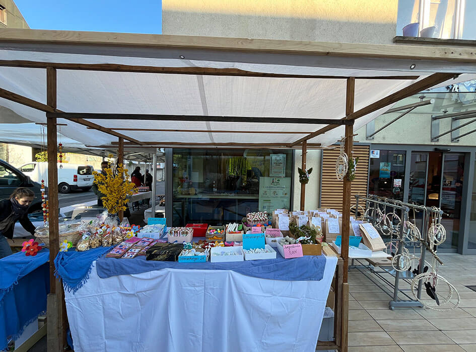 Hilfsaktion Hilfsaktion stand